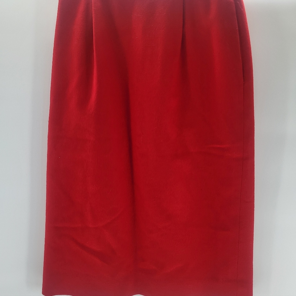 Pendleton 100% Wool Skirt Petite Maroon Red Size 4 Vintage priced at $114